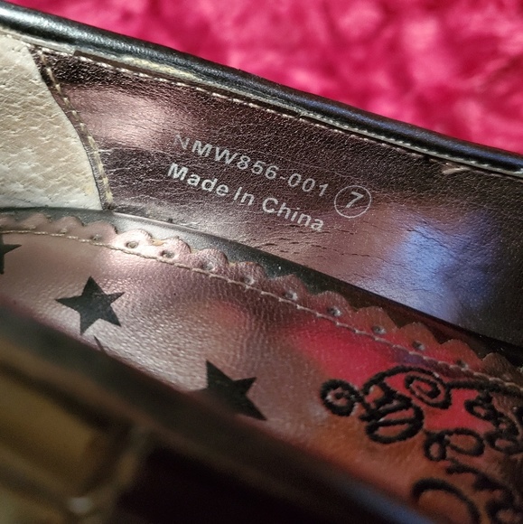 NAUGHTY MONKEY BLACK MOC CROC SHINY BUCKLE PUMPS - Picture 8 of 8